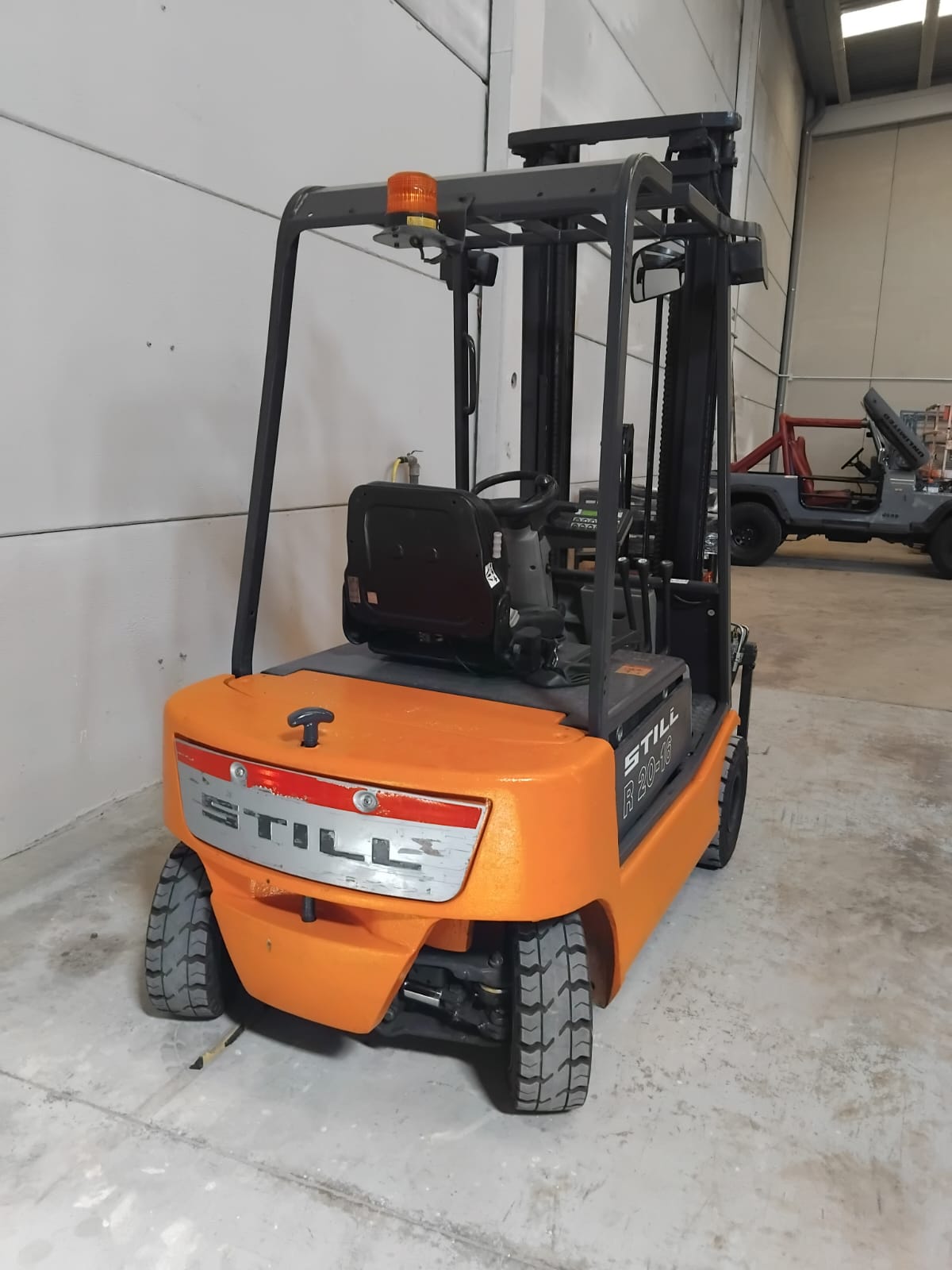 Carretilla elevadora eléctrica 1600 kg - Imagen 4